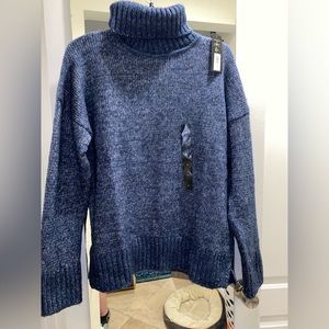 Banana Republic Factory Oversized Sweater NWT size medium navy